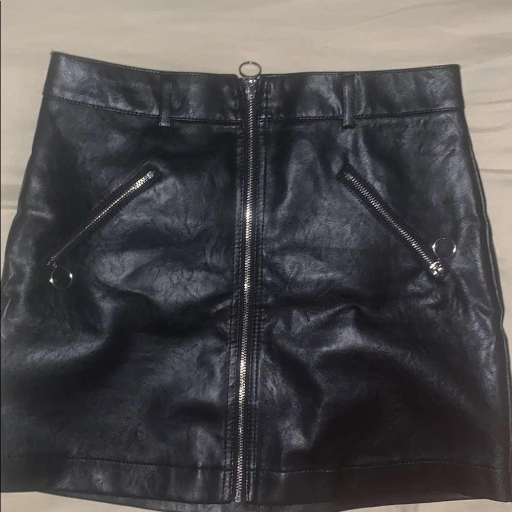 Leather skirt